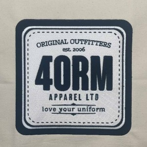 4ORM - Print & Embroidery - EMBROIDERY 07